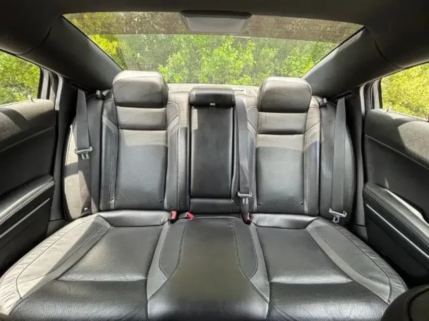 2022 /BLACK LEATHER Dodge Charger SXT (2C3CDXBG9NH) with an 3.6L V6 DOHC 24V engine, 8-Speed Automatic transmission, located at 2761 East Hwy 501, Conway, SC, 29526, (843) 331-1151, 33.781528, -78.989883 - 2022 Dodge Charger SXT - Photo#10