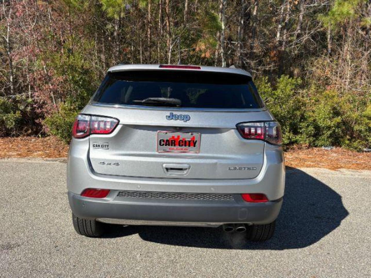 2021 /BLACK LEATHER Jeep Compass Limited 4WD (3C4NJDCB6MT) with an 2.4L L4 DOHC 16V engine, Continuously Variable Transmission transmission, located at 9146 Ocean Hwy West, Calabash, NC, 28467, (910) 579-1110, 33.928635, -78.576157 - 2021 Jeep Compass Limited 4WD - Photo#4