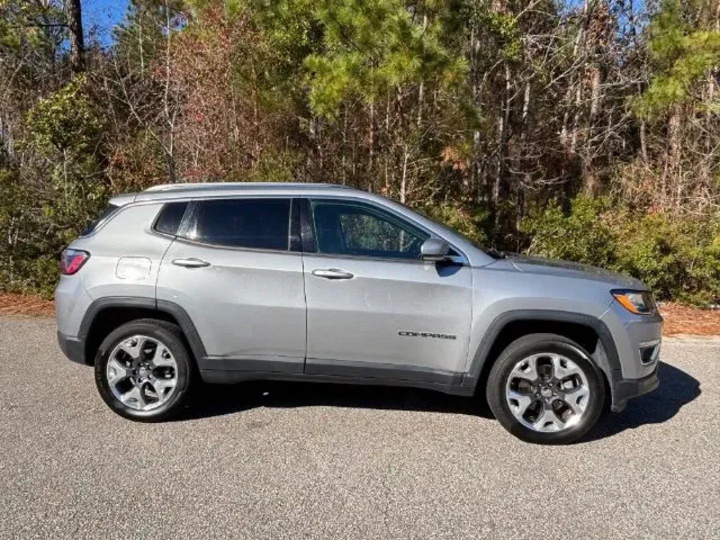 2021 /BLACK LEATHER Jeep Compass Limited 4WD (3C4NJDCB6MT) with an 2.4L L4 DOHC 16V engine, Continuously Variable Transmission transmission, located at 9146 Ocean Hwy West, Calabash, NC, 28467, (910) 579-1110, 33.928635, -78.576157 - 2021 Jeep Compass Limited 4WD - Photo#2